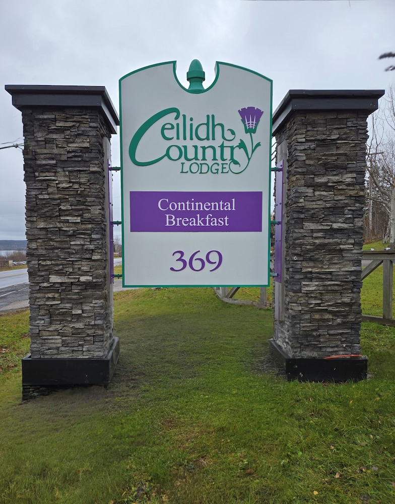 Ceilidh Country Lodge 46/48