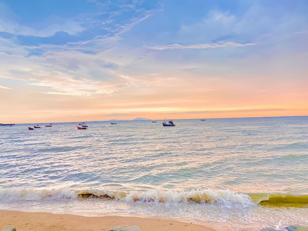 The SunSet Bangsaen Hotel 41/50