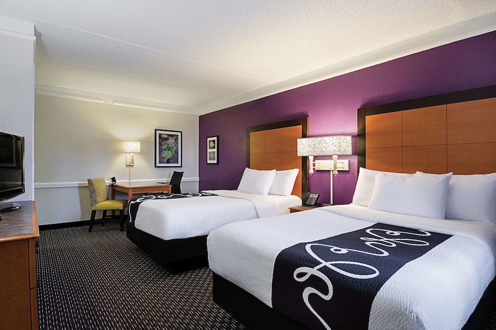 La Quinta Inn by Wyndham and Conference Center San Angelo 17/44