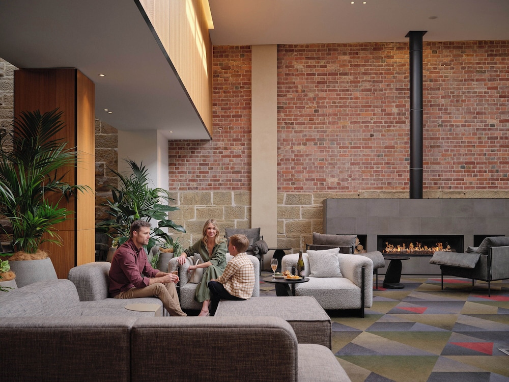 RACV Hobart Hotel 36/48