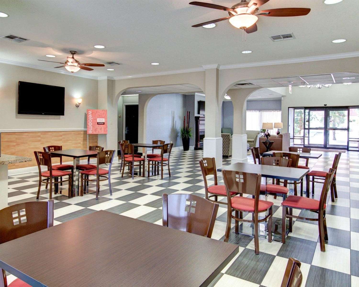 Comfort Inn Corsicana East 41/50