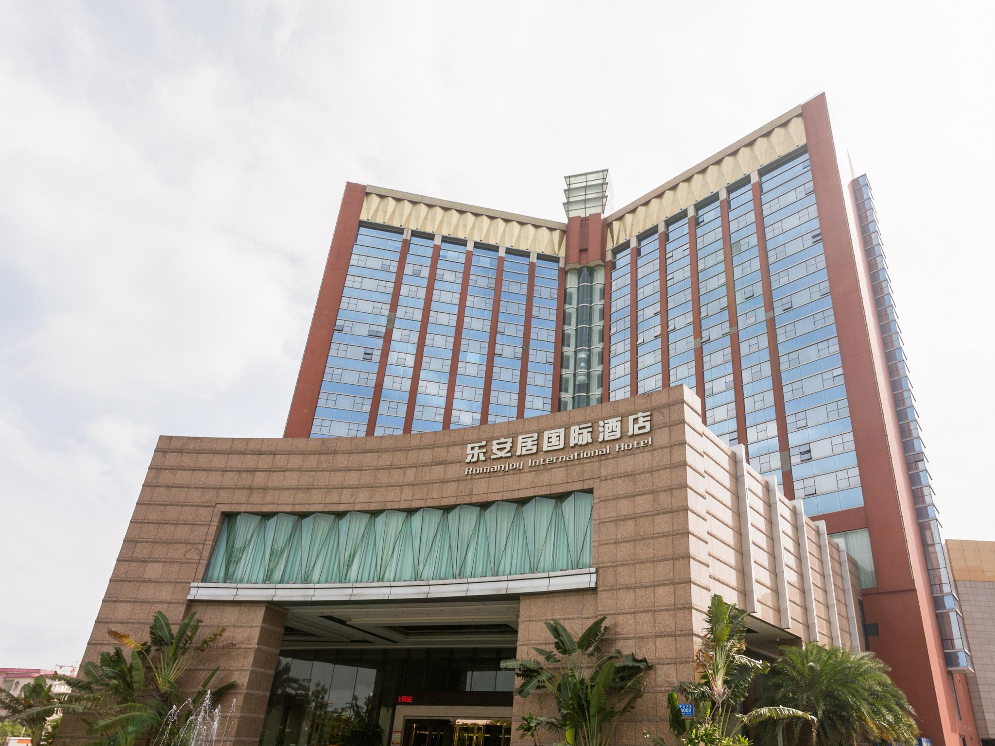 Romanjoy International Hotel 3/28