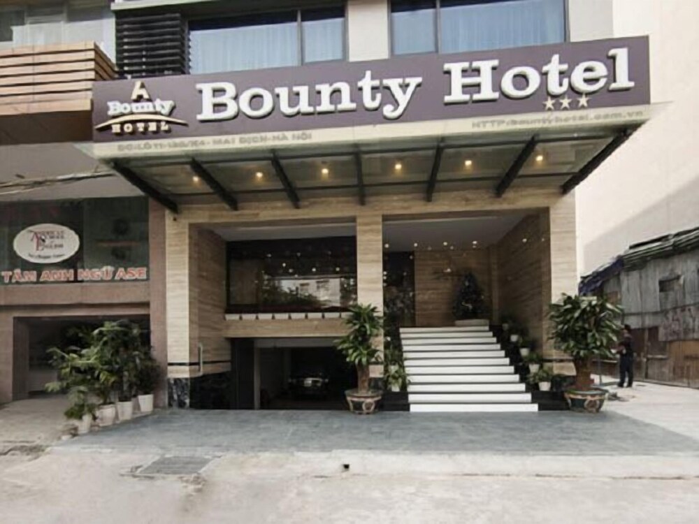 Bounty Hotel 5/67
