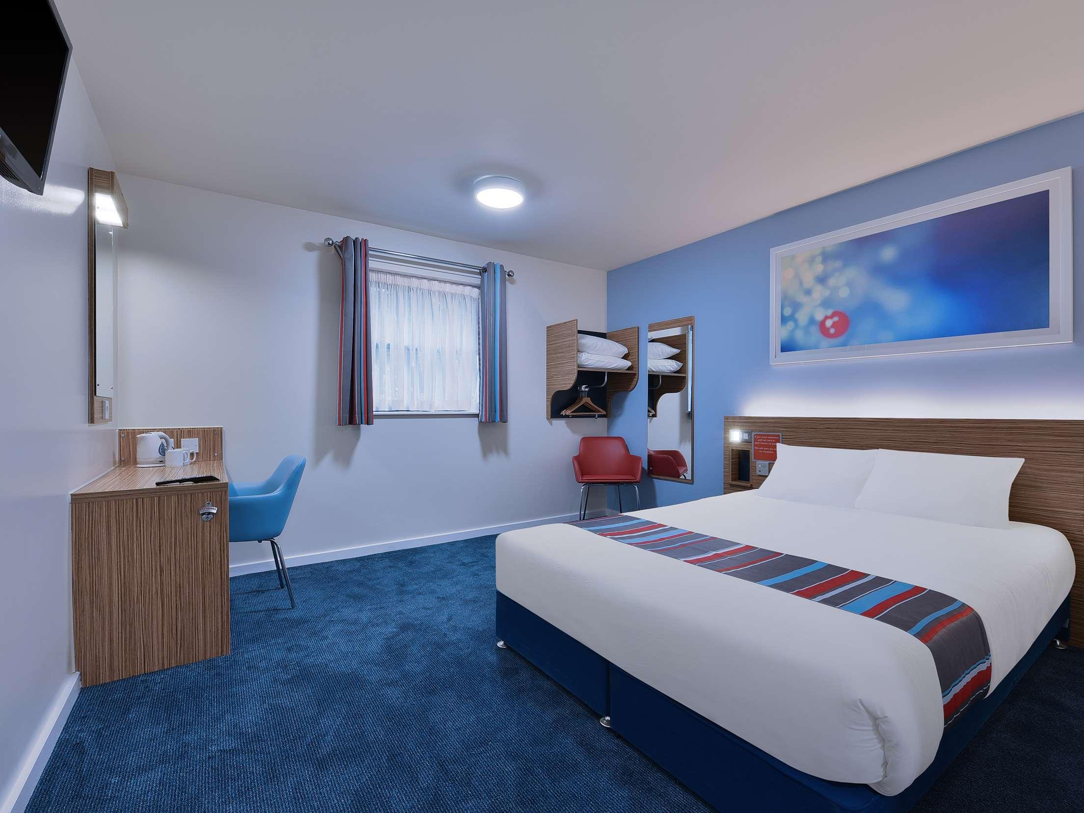 Travelodge Torquay 12/25