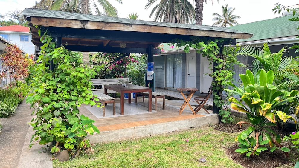 Inaki Uhi Hotel 45/50
