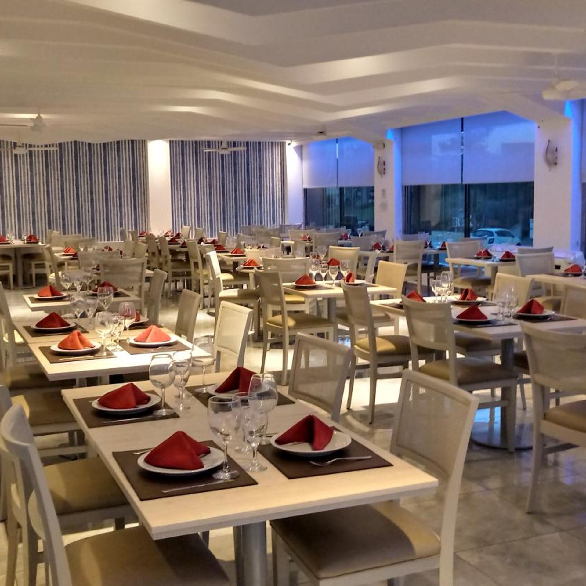 Gran Hotel Fontainebleau 37/50