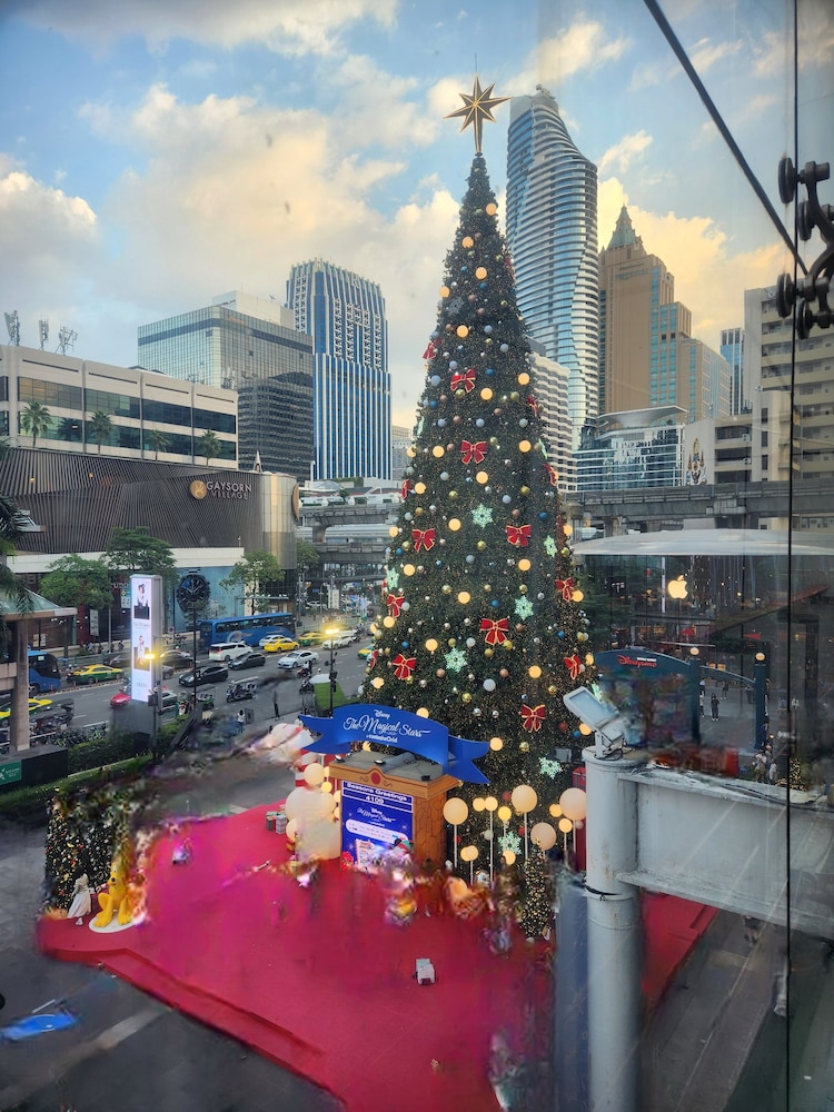 Interchange Tower Serviced Apartment 43/49