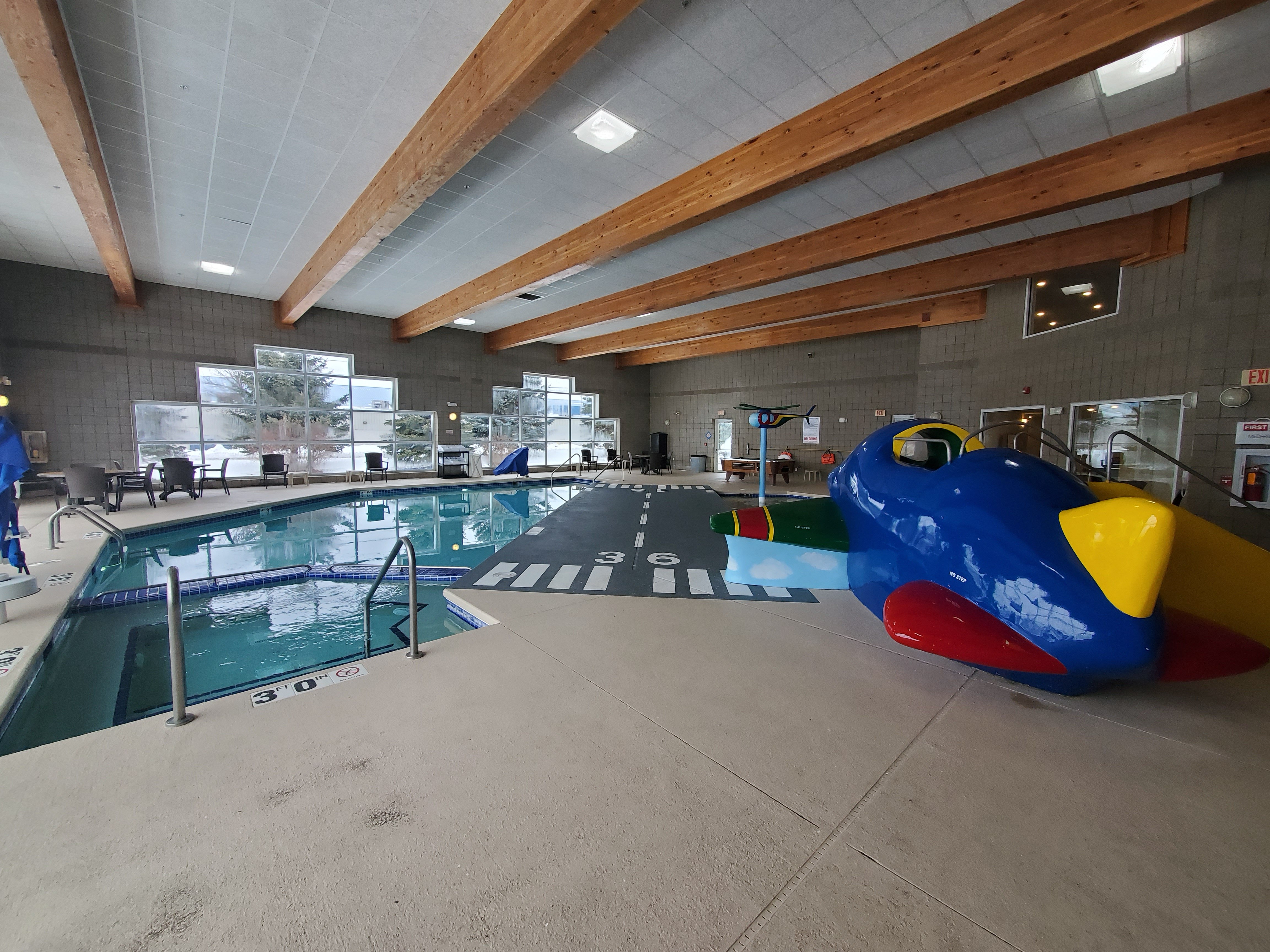 Cobblestone Suites Oshkosh 64/75