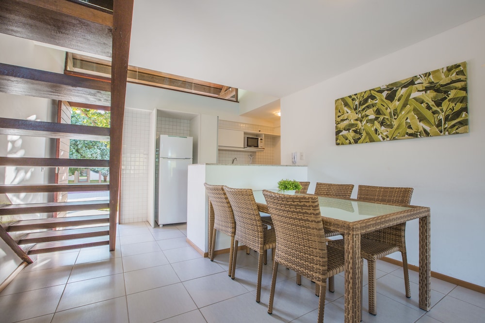 Nui Supreme Beach Living 23/48