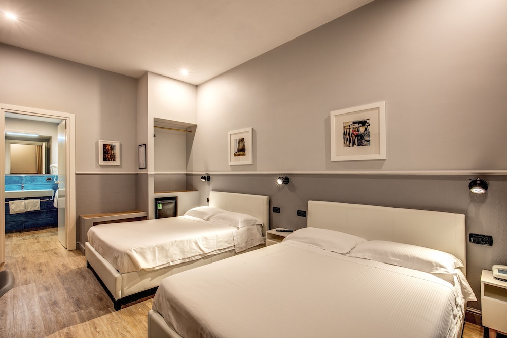 Hotel Taormina Roma 7/56