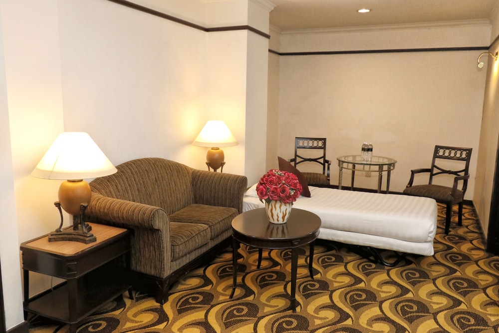 Mardhiyyah Hotel And Suites 28/52