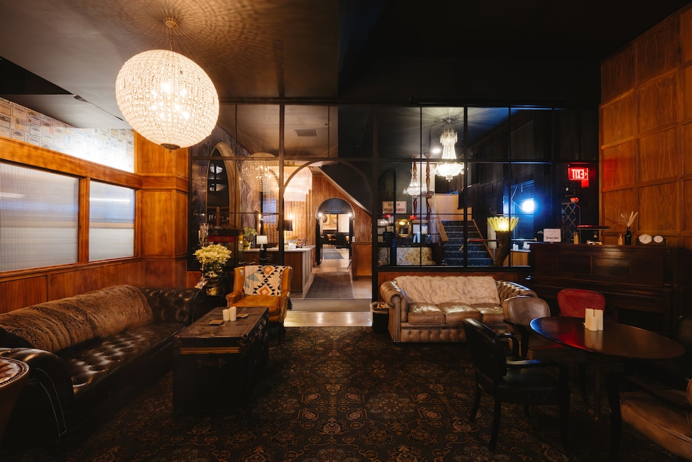 Delaware Hotel 27/49