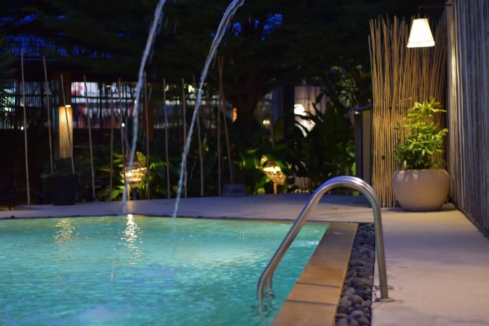 Amara Resort Hua Hin 30/50