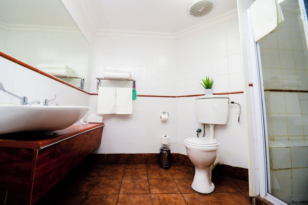 Protea Hotel By Marriott Harrismith Montrose 50/50