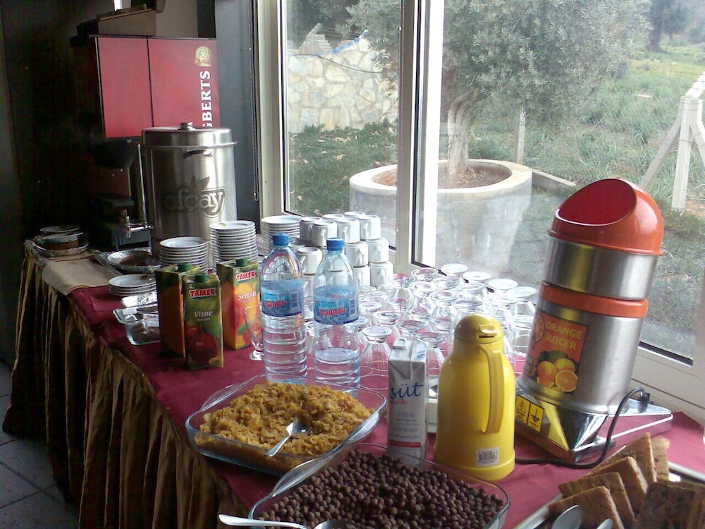 NYSA HOTEL 27/50