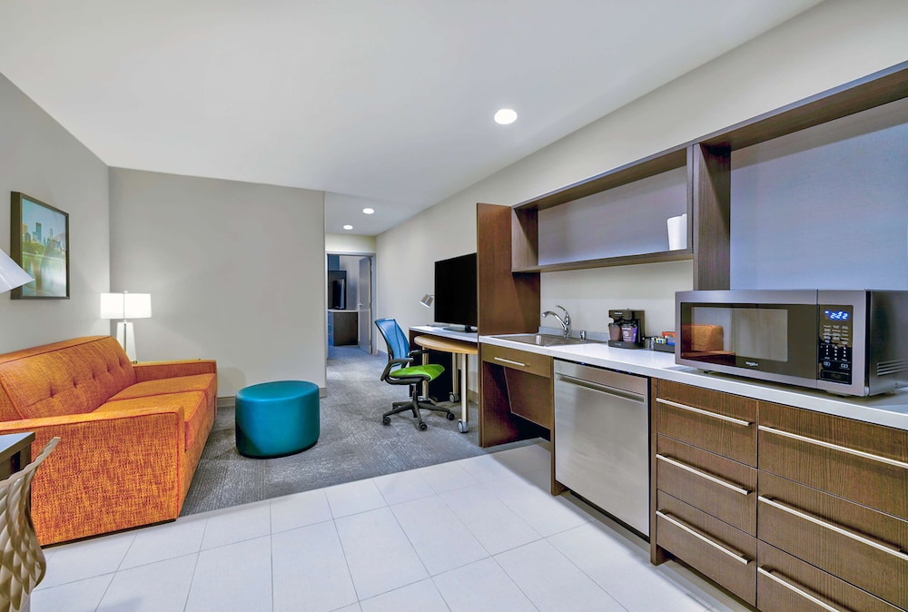 Home2 Suites by Hilton Minneapolis Downtown, MN 17/51