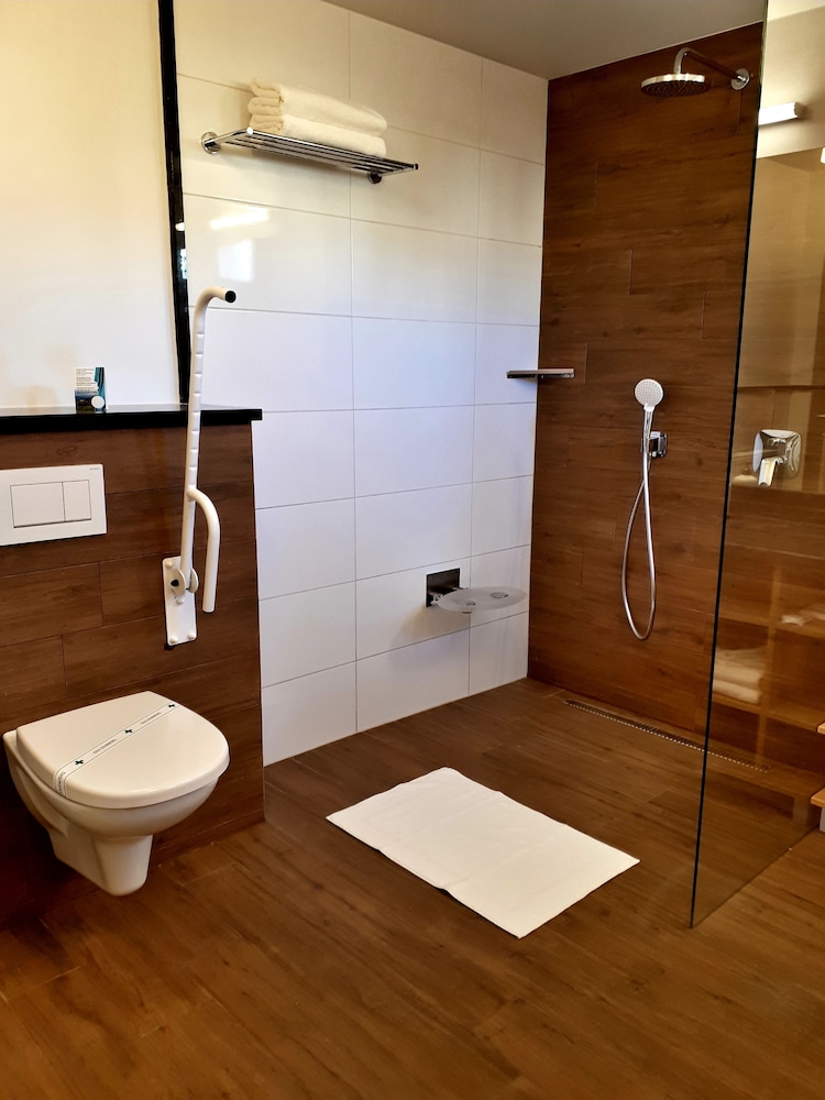 Urpin City Residence 42/46