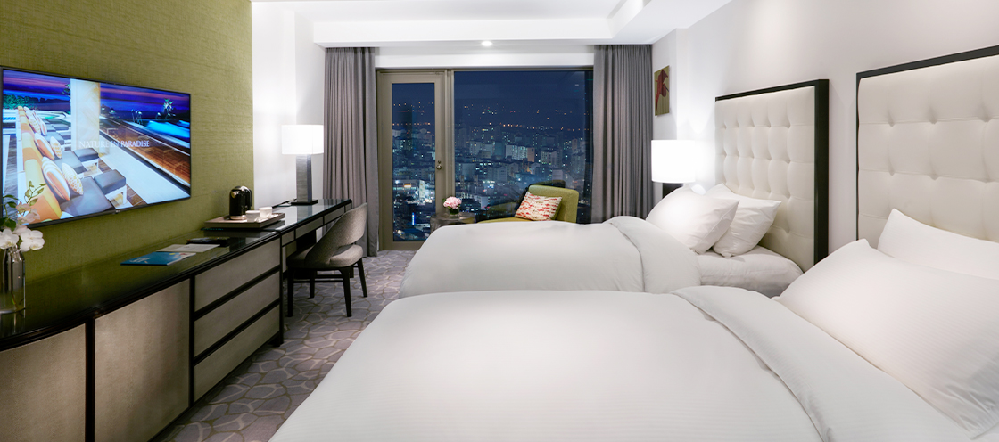 City, Deluxe, Twin Beds, Main Building