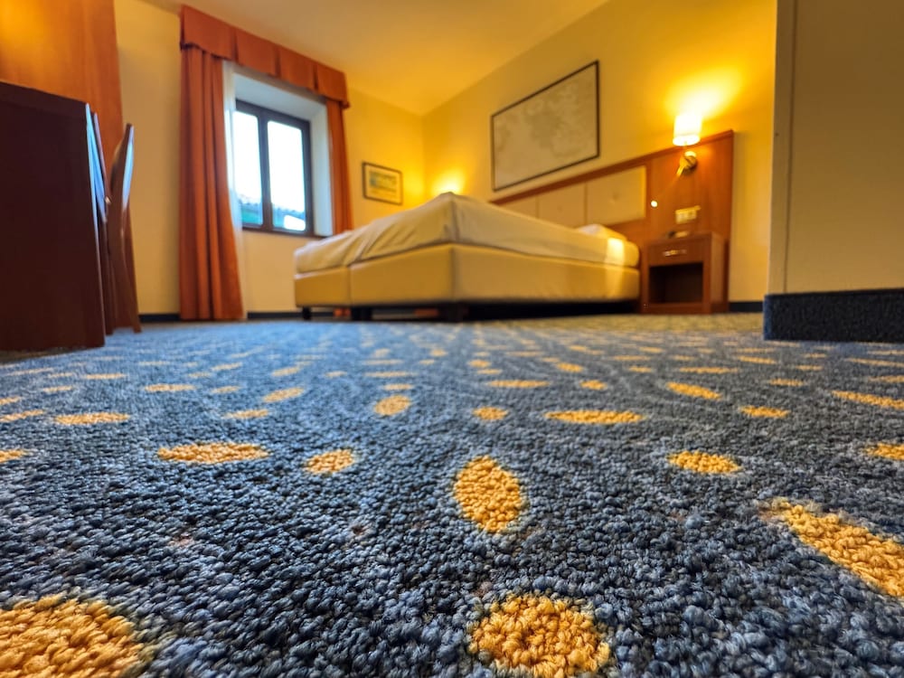 Hotel Benaco 24/50