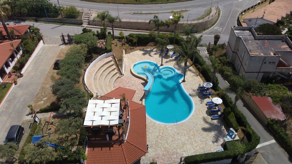 Residence Hotel La Taverna 44/50