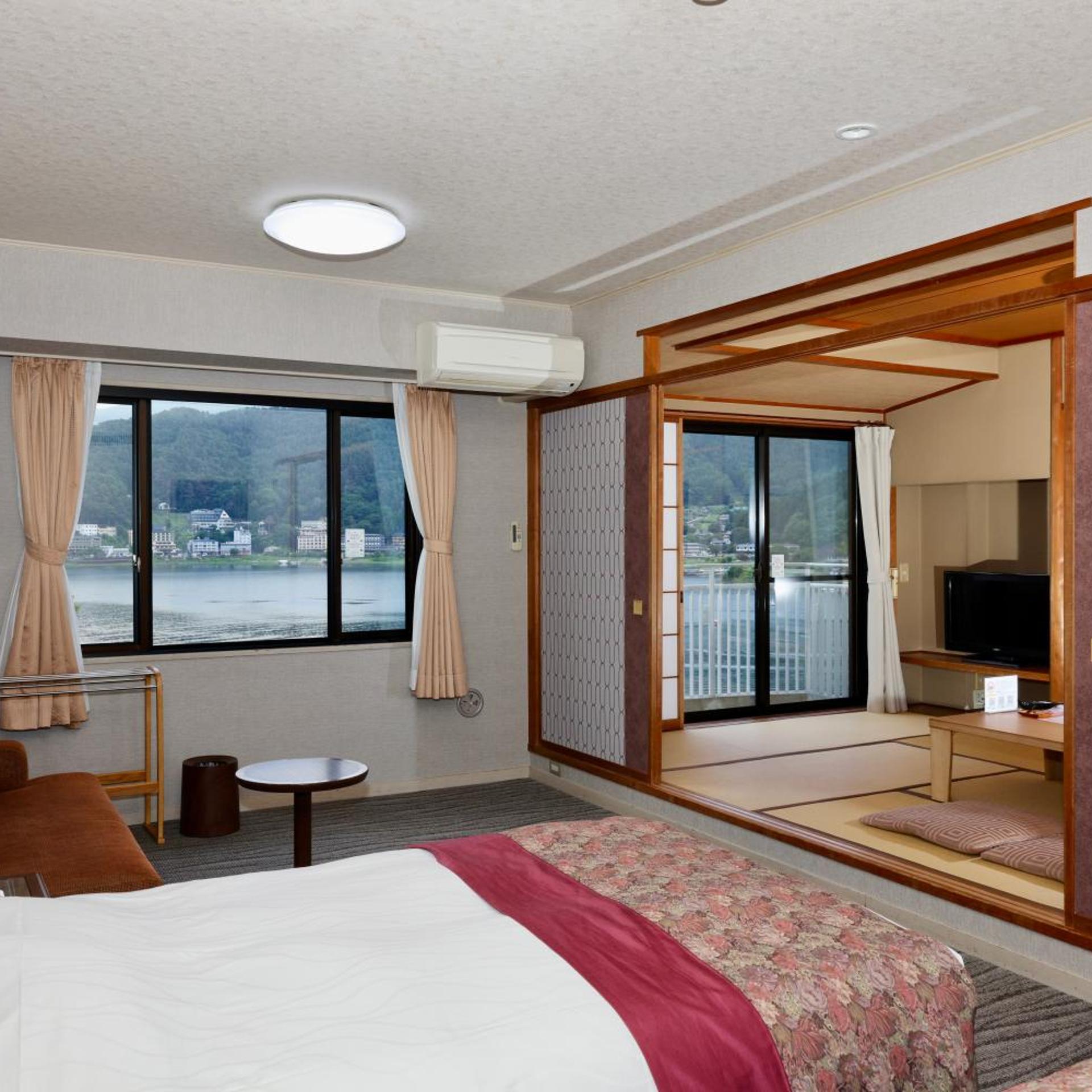 Superior, Lake View, Tatami, East Wing، Fuji Lake Hotel 2/6