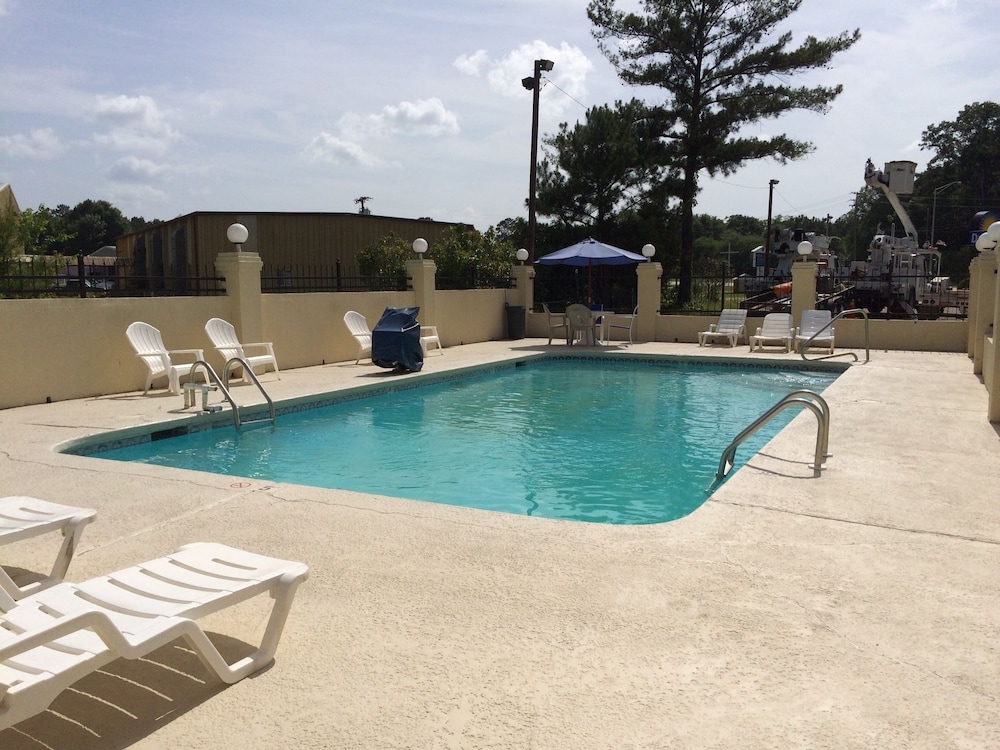 Americas Best Value Inn Kosciusko 3/30