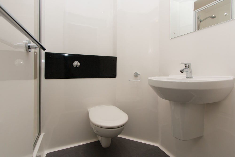 Destiny Student Murano Campus Accommodation 37/40
