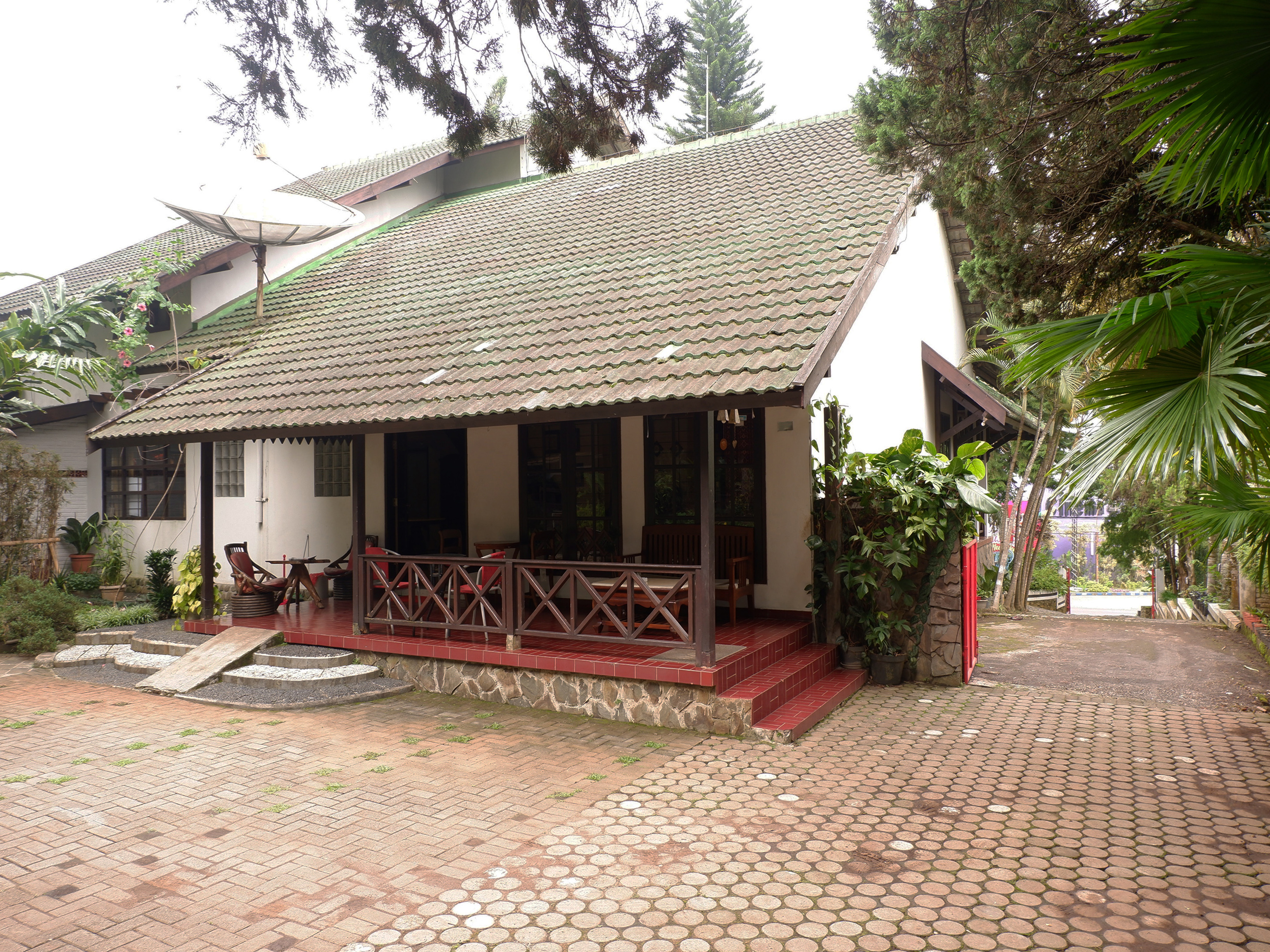 Oyo 604 Cemaras Homestay 2/18