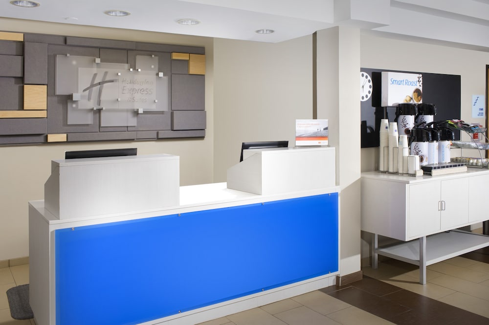 Holiday Inn Express Hotel Suites San Antonio Downtown Market Area 4/38