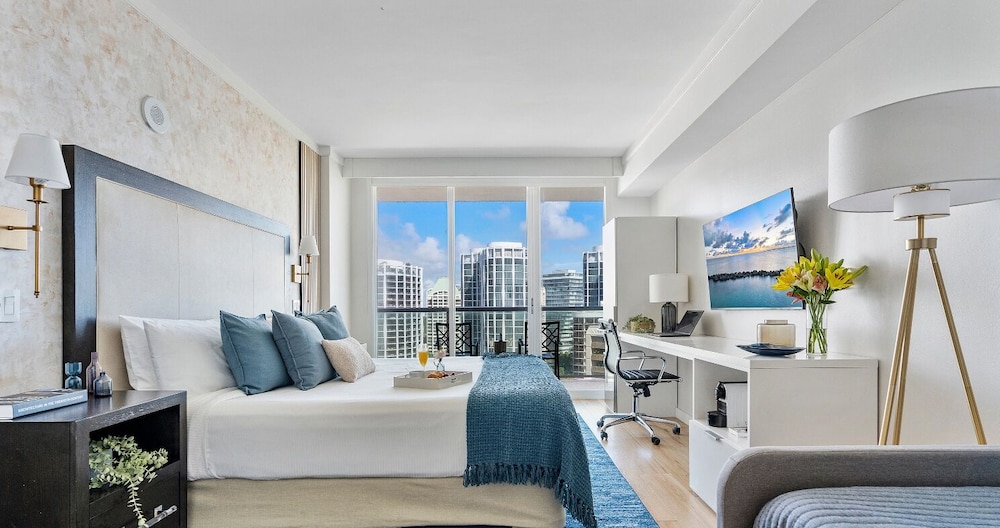 FAMILY, DOUBLE OR TWIN BED, OCEAN VIEW