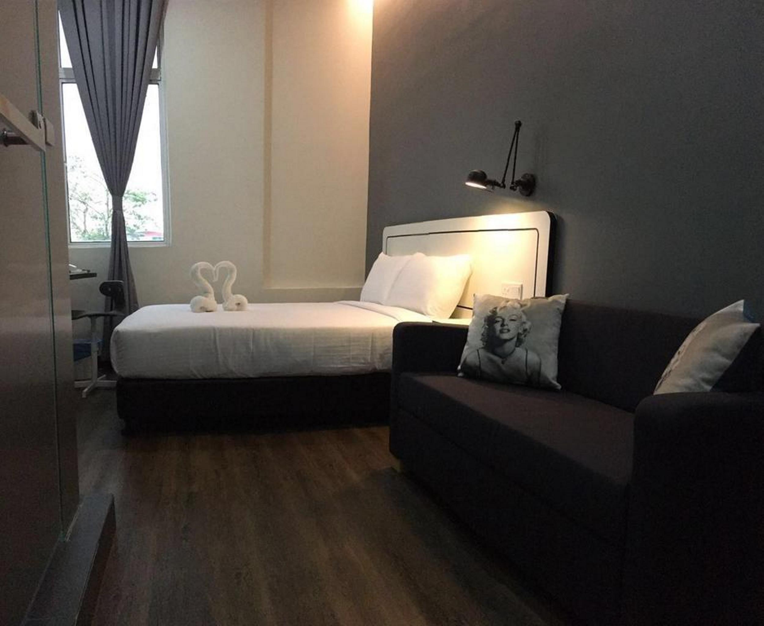 Swing & Pillows at Kota Kemuning Selangor 11/21