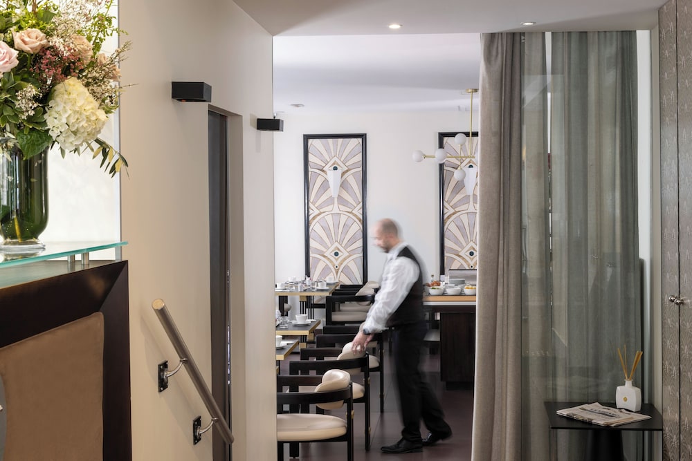 Elysees Bassano Hotel Formely Bw Hotel Elysees Bassa 5/81