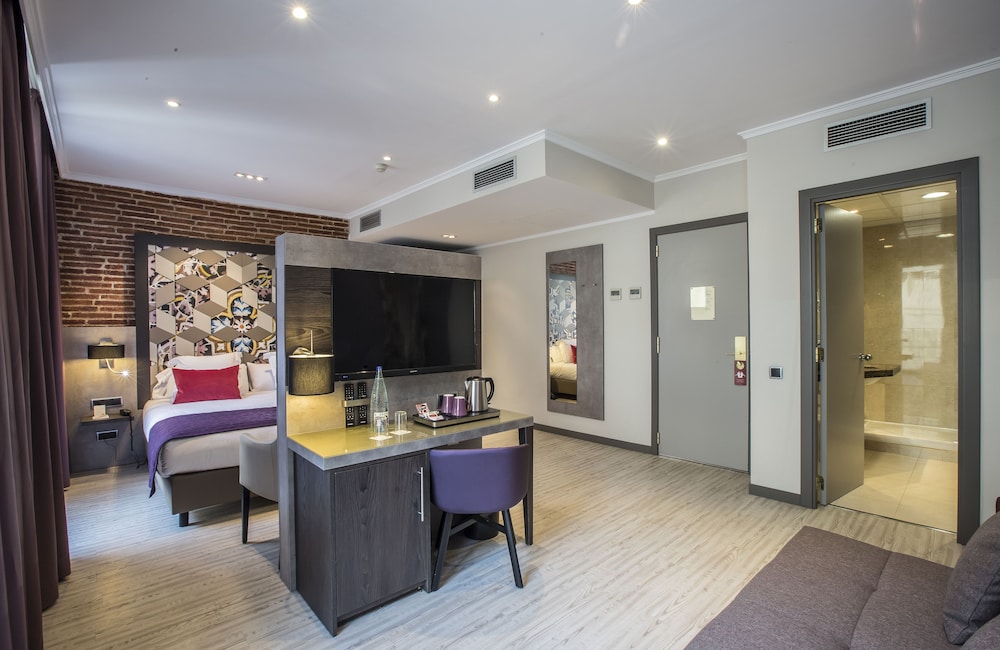 Leonardo Hotel Barcelona Las Ramblas 35/46