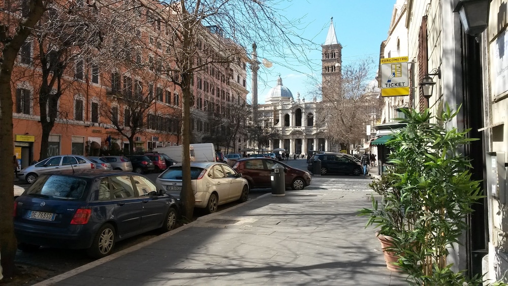 Rome To Stay 41/50