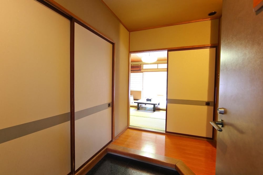 SHIMA GRAND HOTEL 6/43