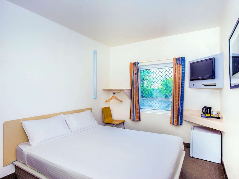 STANDARD, TWIN BEDS
