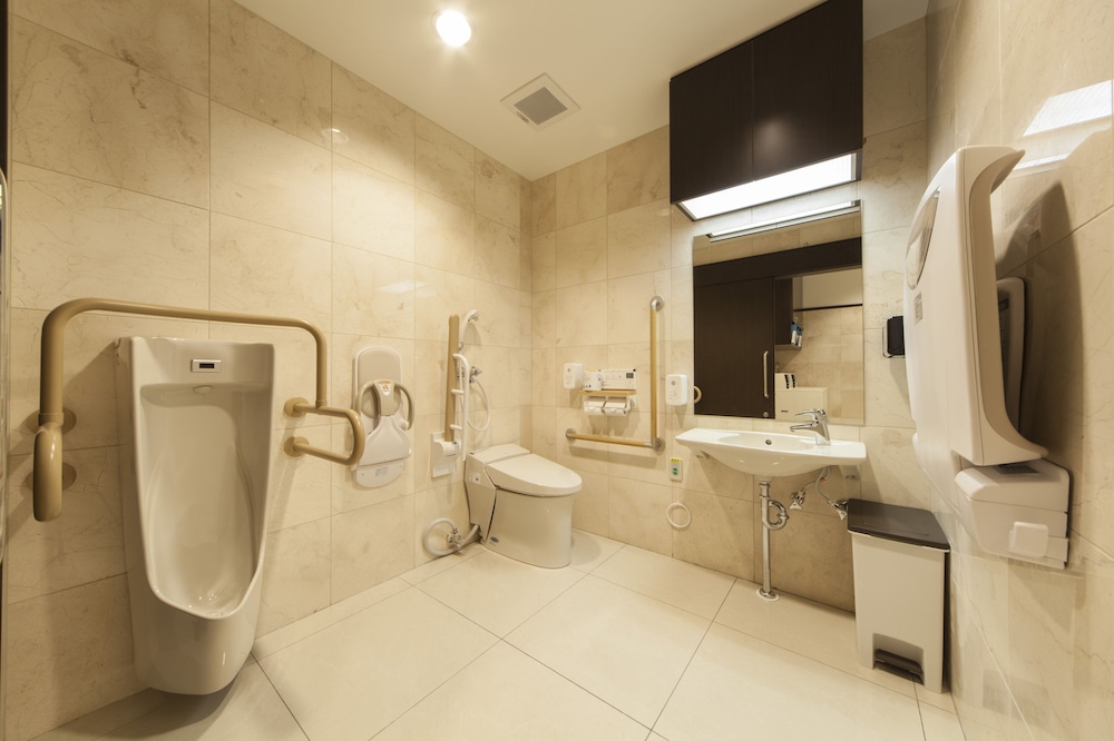 Toyoko Inn Kashiwa-Eki Nishi-Guchi 24/59