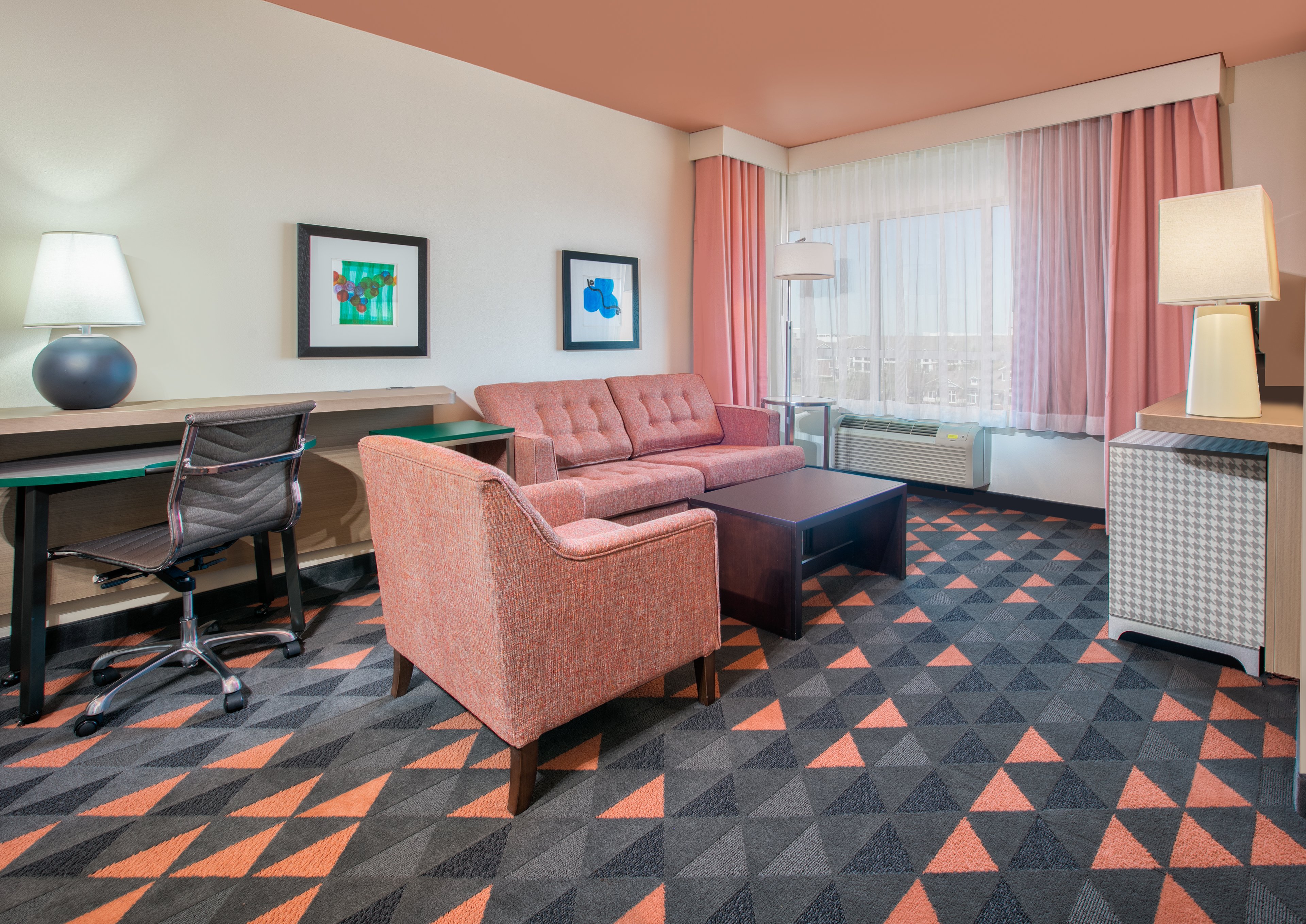 Holiday Inn Dfw South 34/64