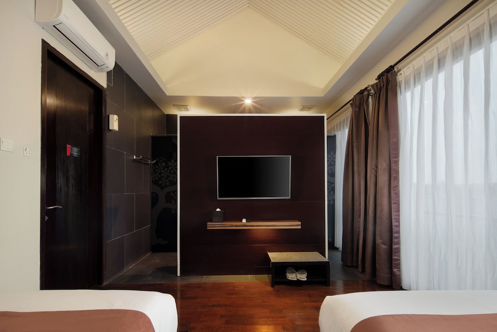 18 Suite Villa Loft Kuta 62/73