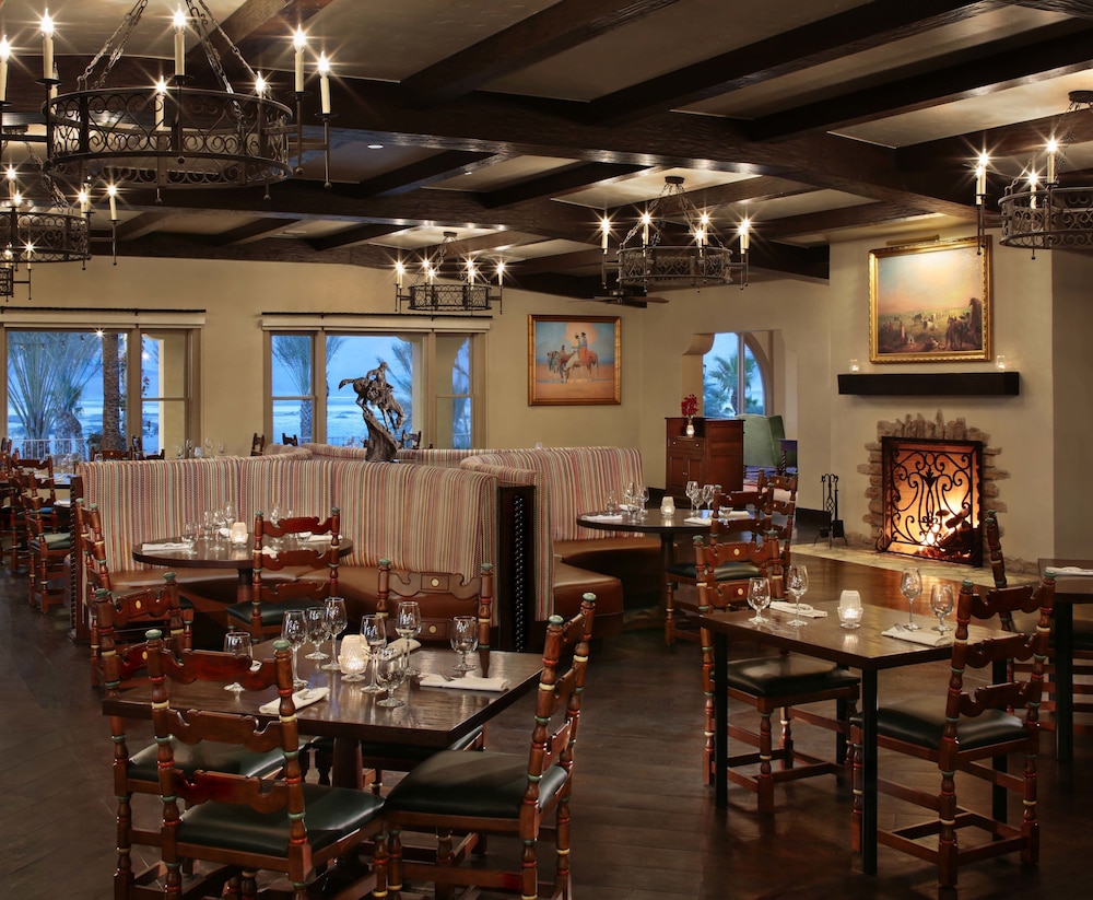 The inn at Death Valley 36/41