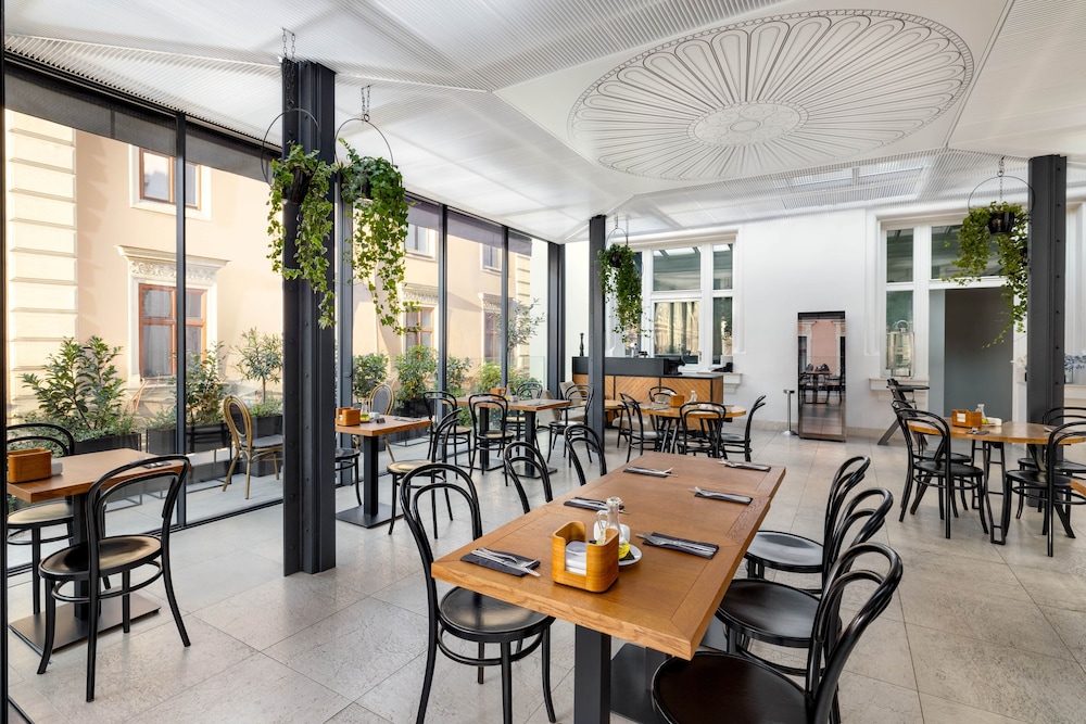 Wyndham Grand Krakow Old Town 58/72