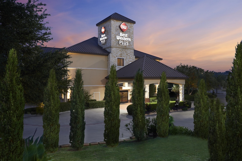 Best Western Plus Hotel Lewisville Flower Mound 6/40