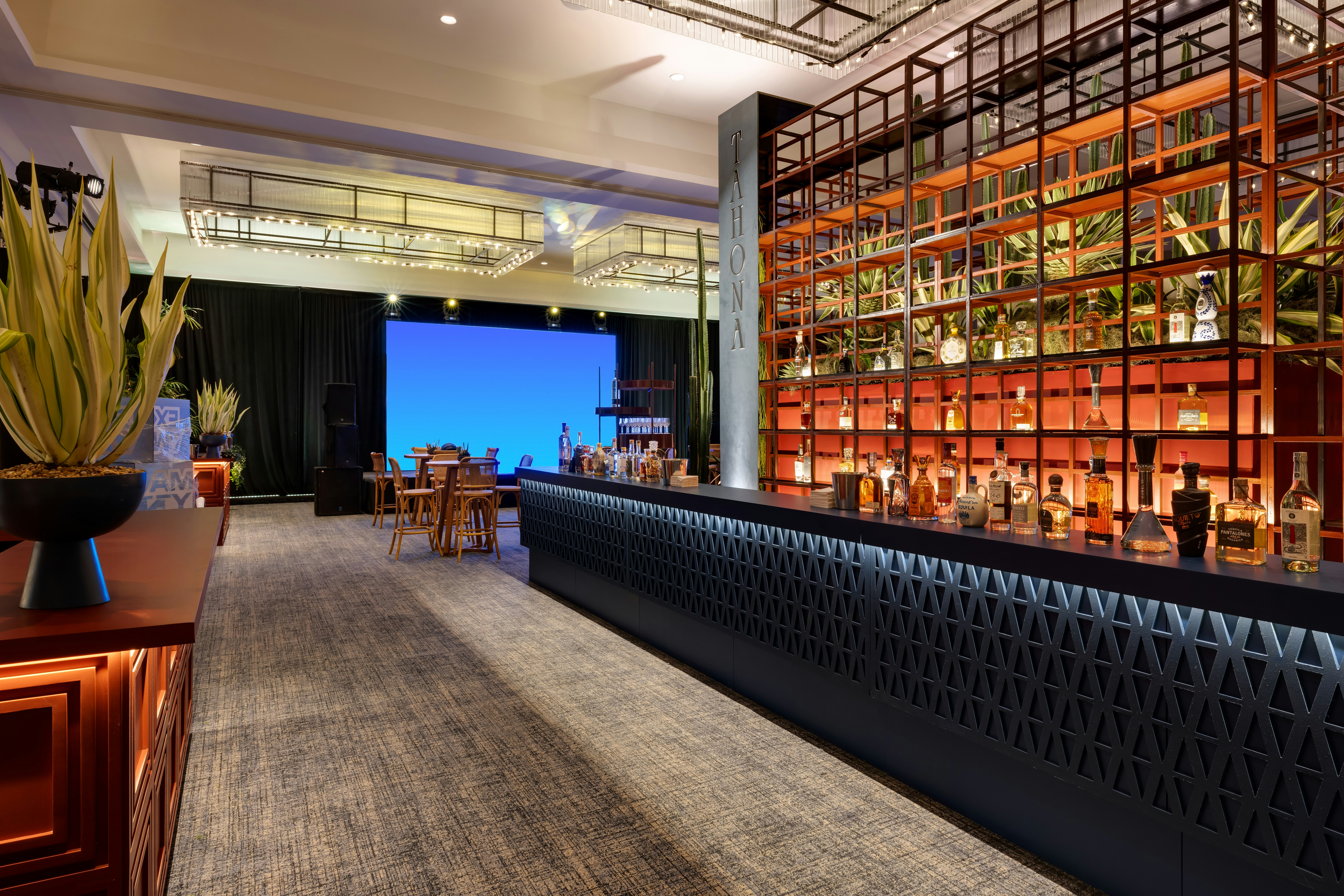 Hotel Santiago, Curio Collection by Hilton 33/59