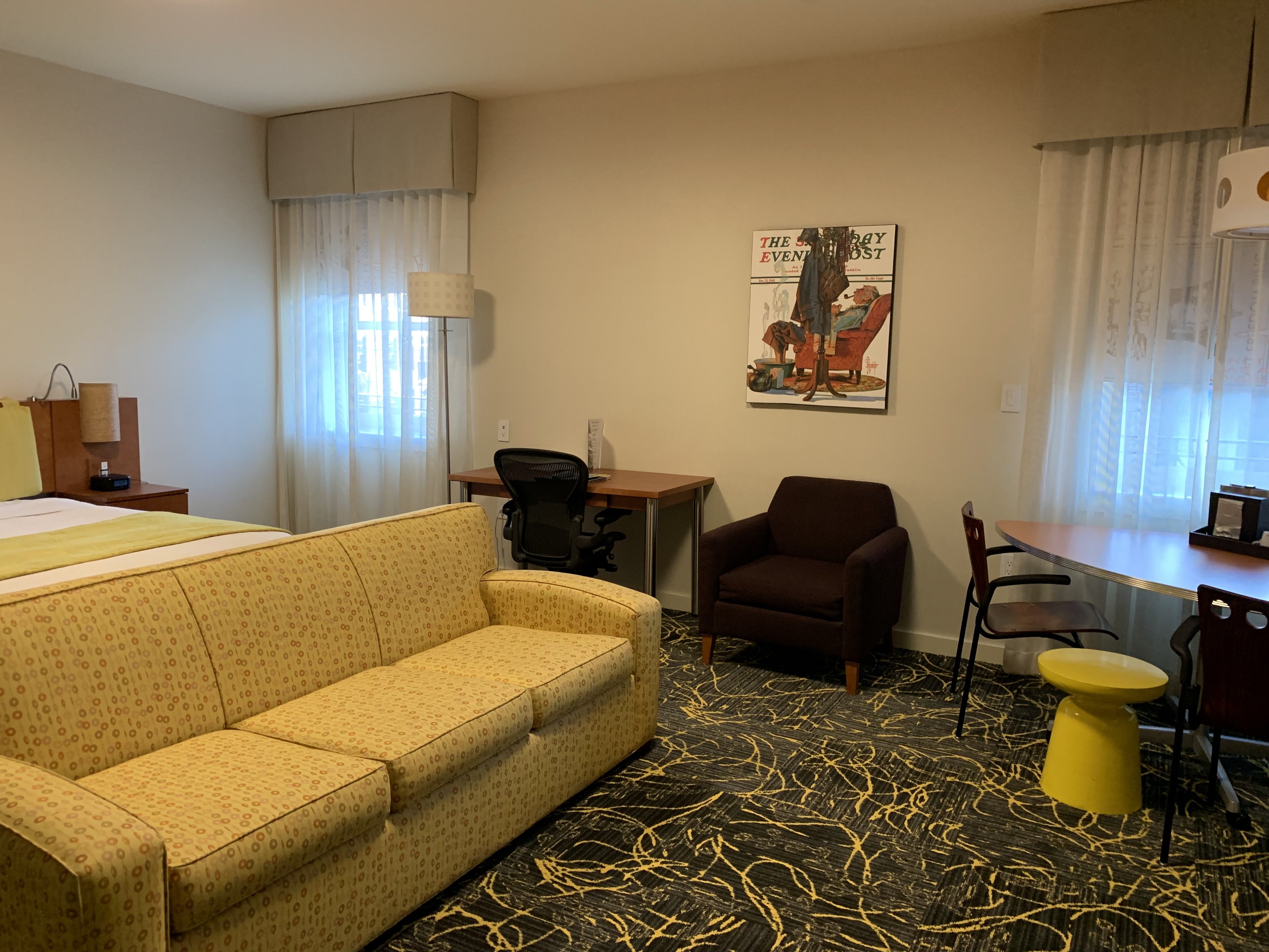 Chestnut Hill Hotel 27/50