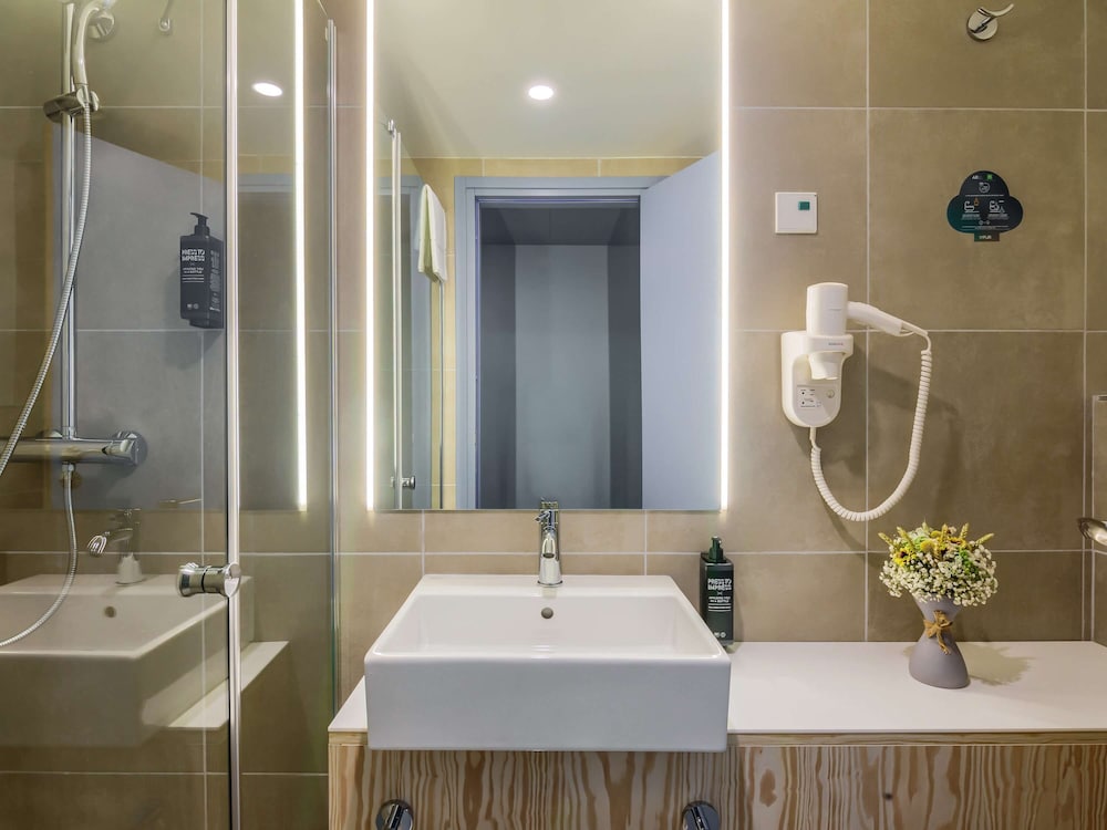 Ibis Styles Bucharest City Center 15/76