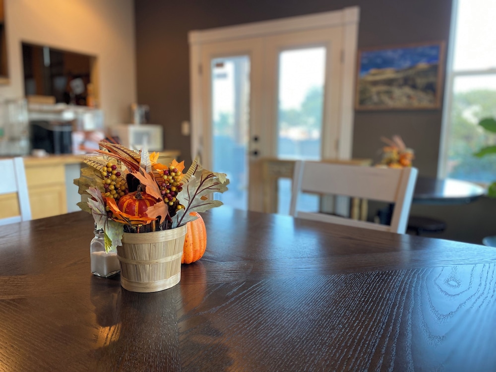 Skyridge Inn Bed & Breakfast 34/73