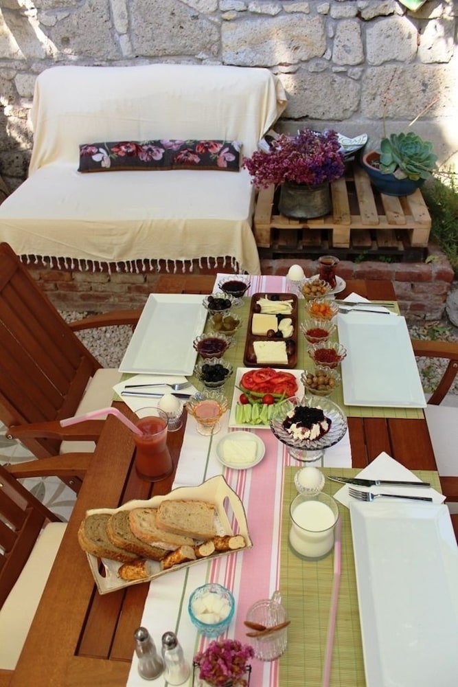 Lilyum Alacati Butik Otel 37/47