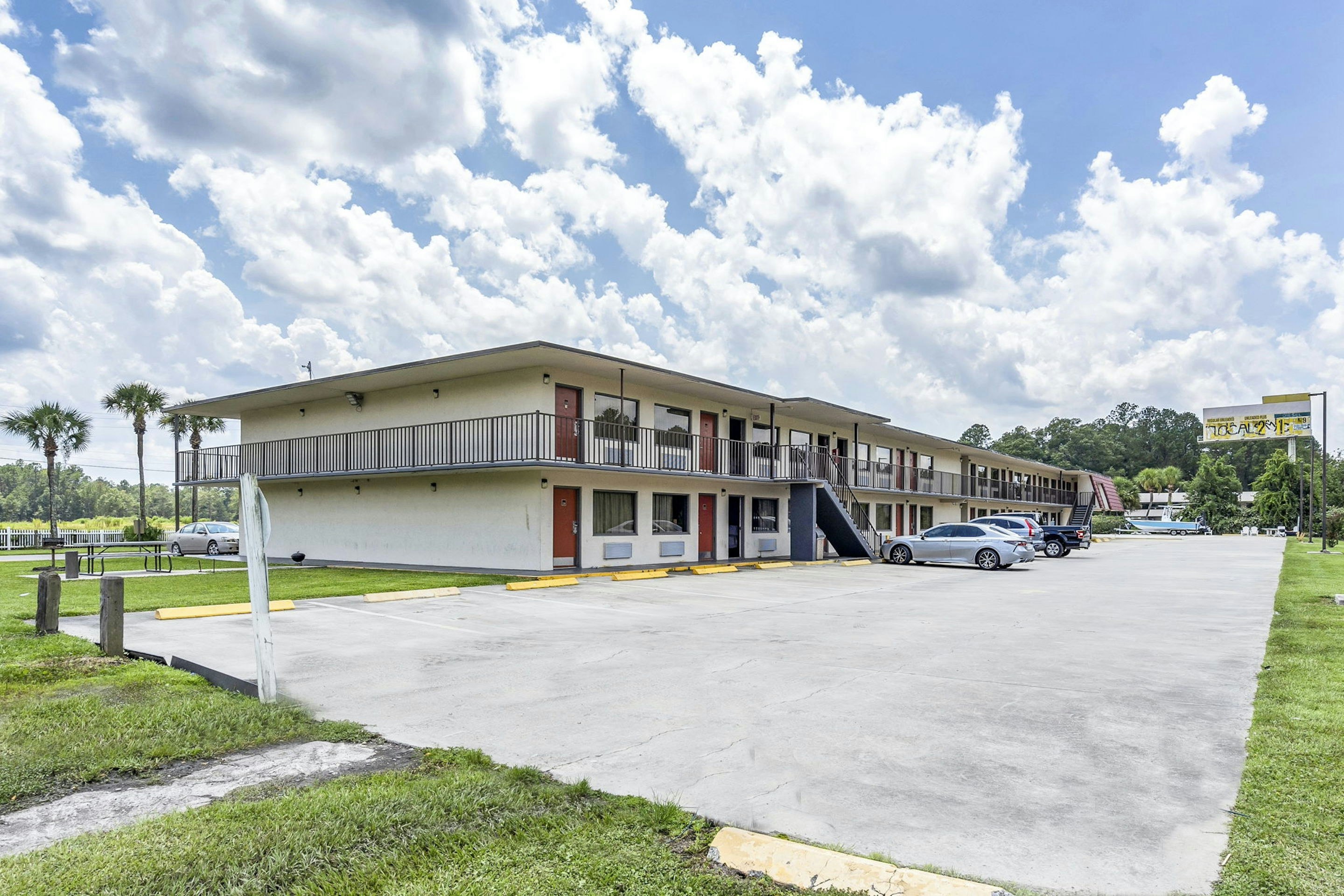 Red Roof Inn Macclenny 24/34