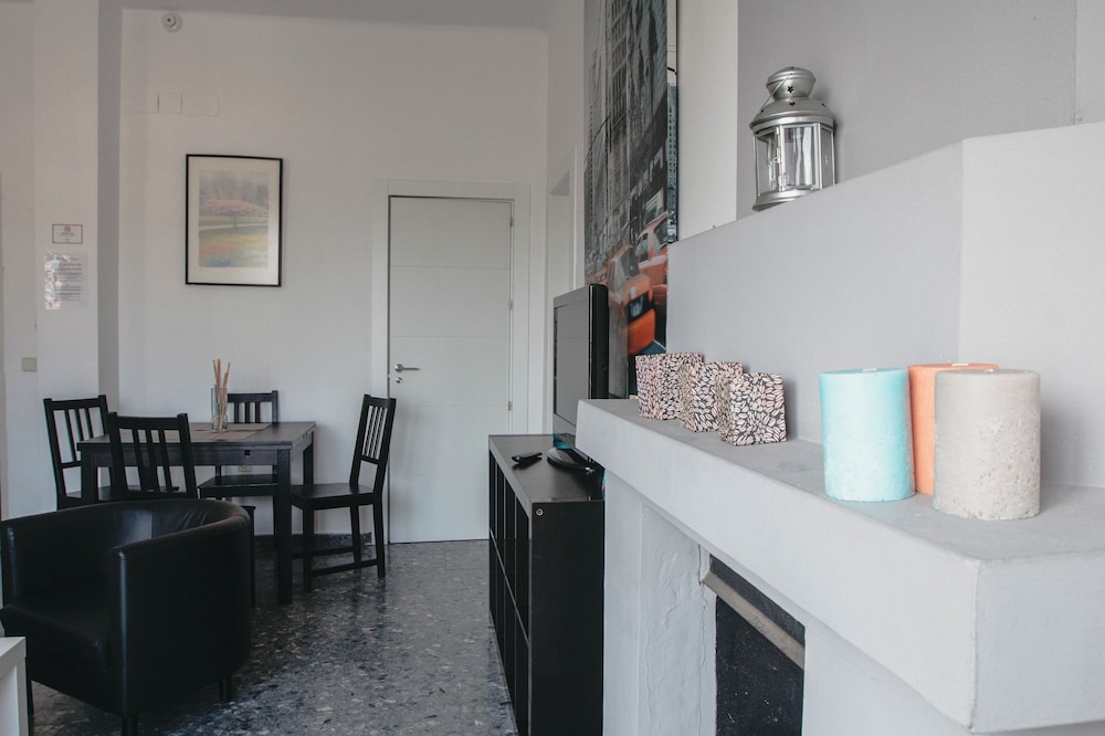 Apartamentos Marques De Guadiaro 1 30/51