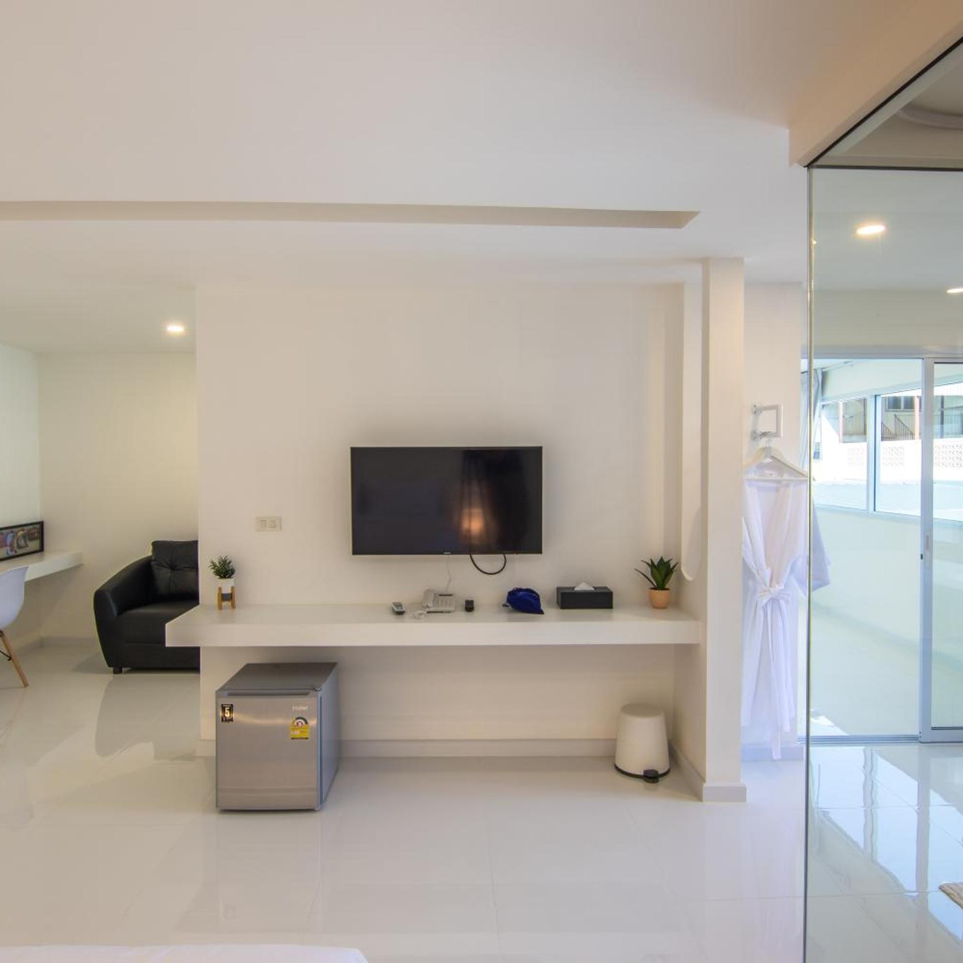 The White Hotel By Charoensri 34/47